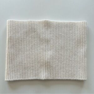 Ports 100% Virgin Wool Neck Warmer Milk White